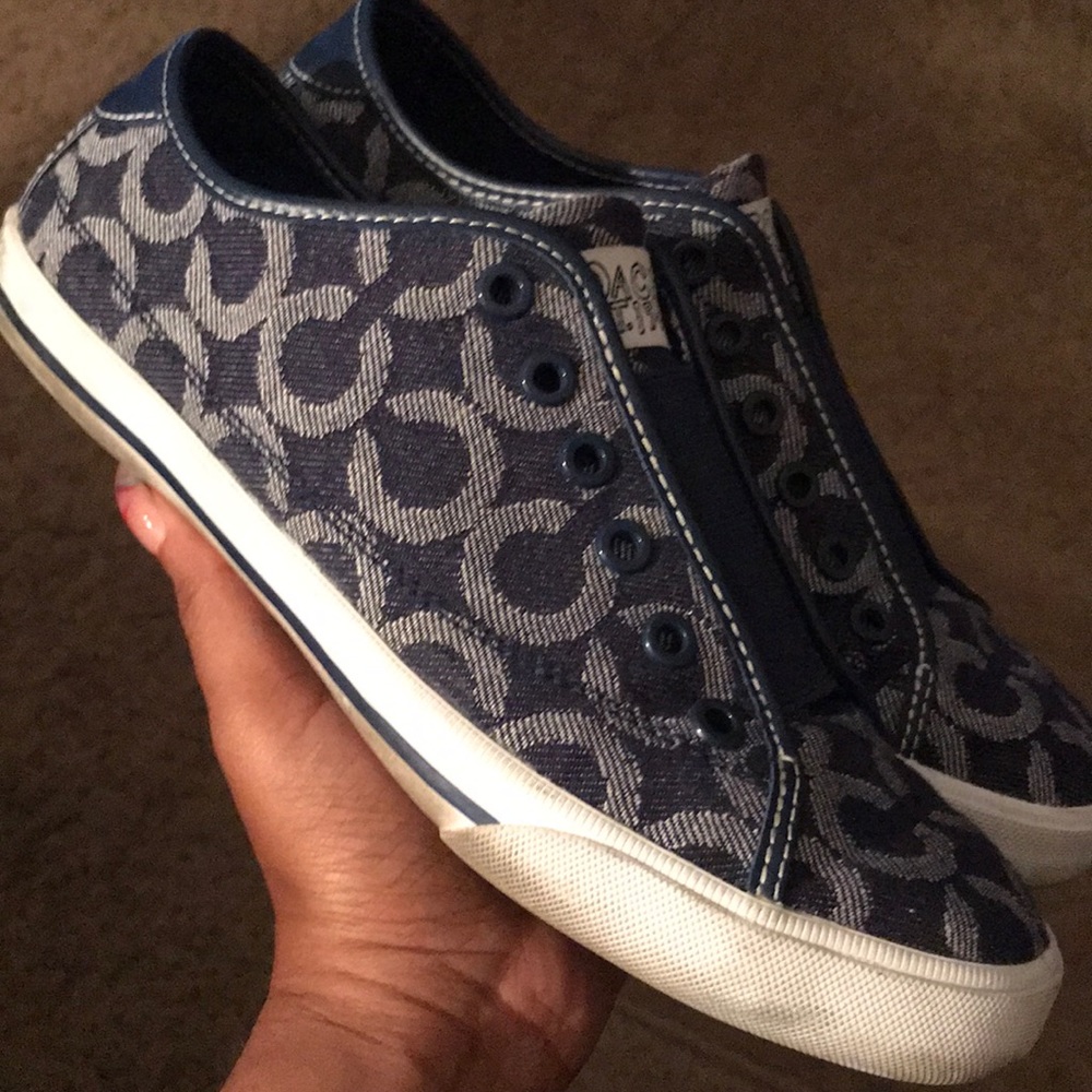 Coach Stringless Tennis